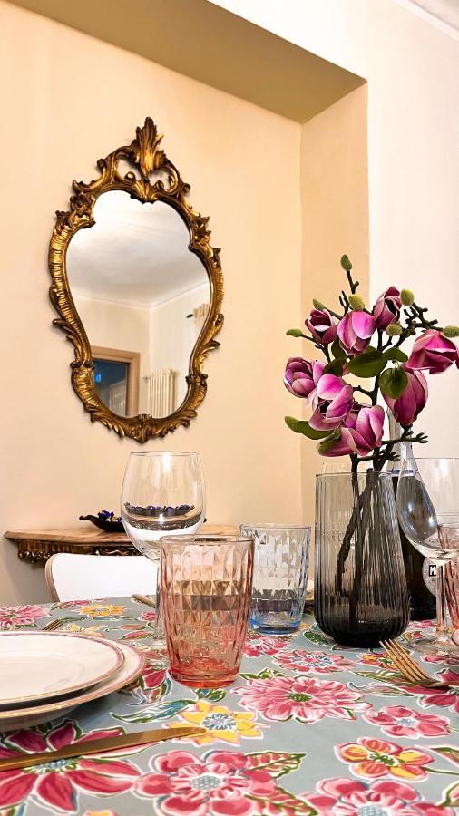 Al Bicerin Apartment, In Historical Center Of Turin Exterior foto